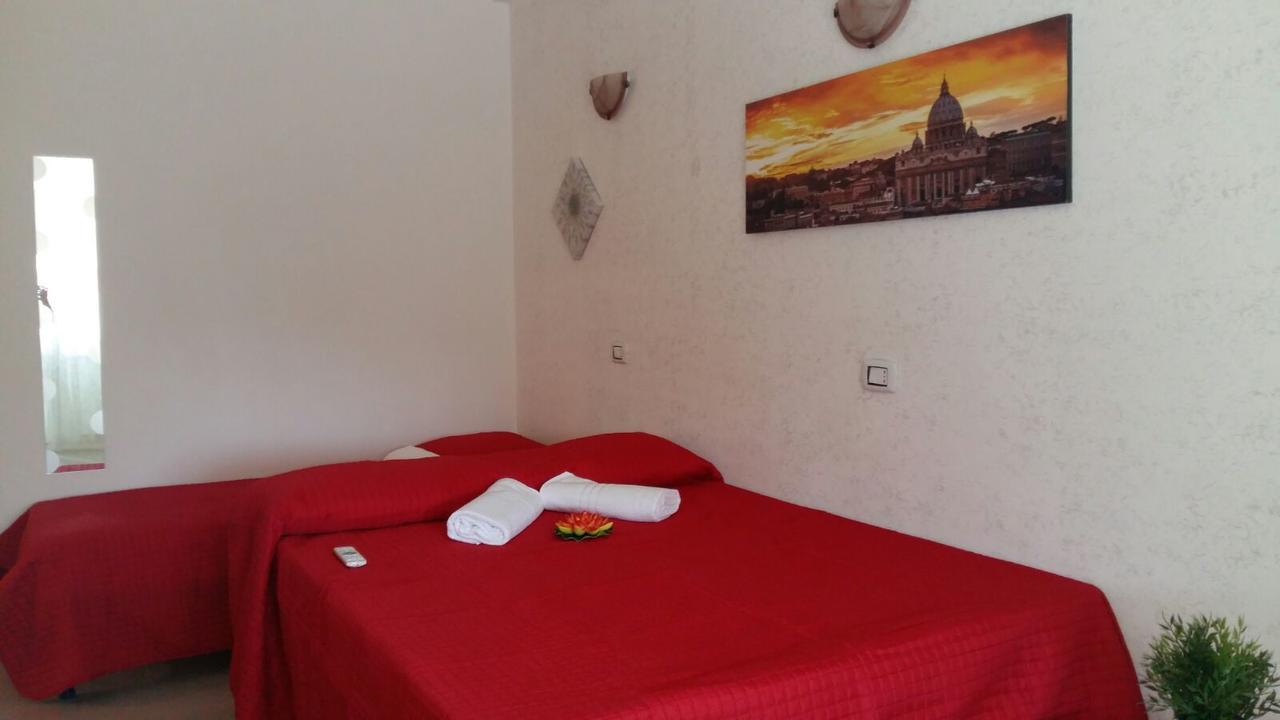 Hotel Domus Italiana Roma Esterno foto