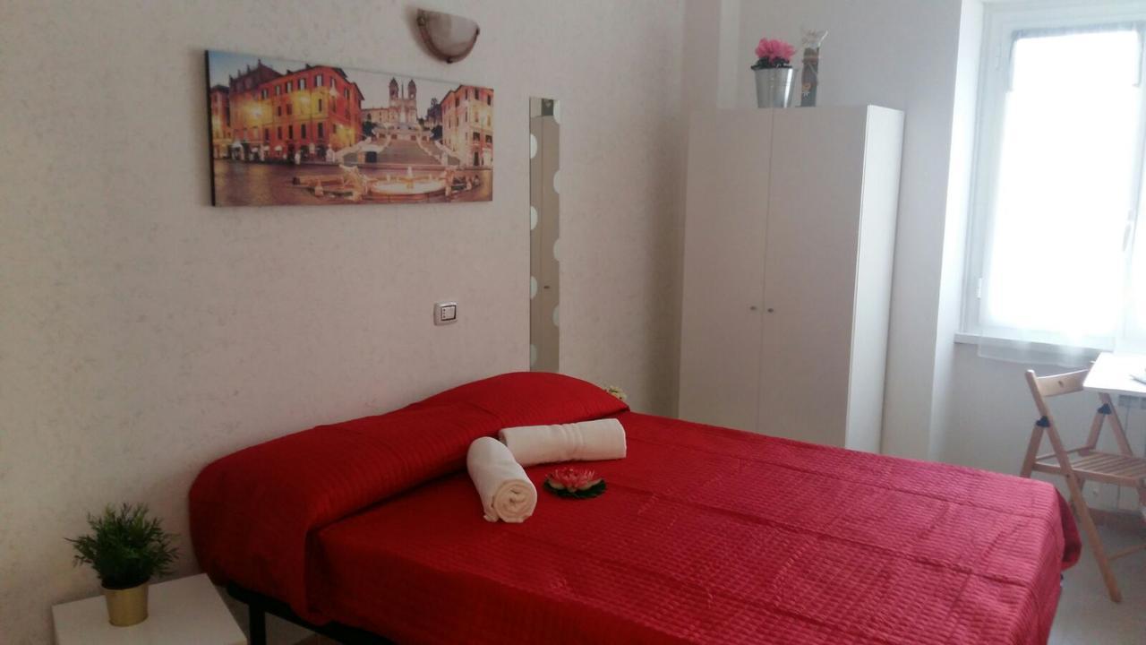 Hotel Domus Italiana Roma Esterno foto