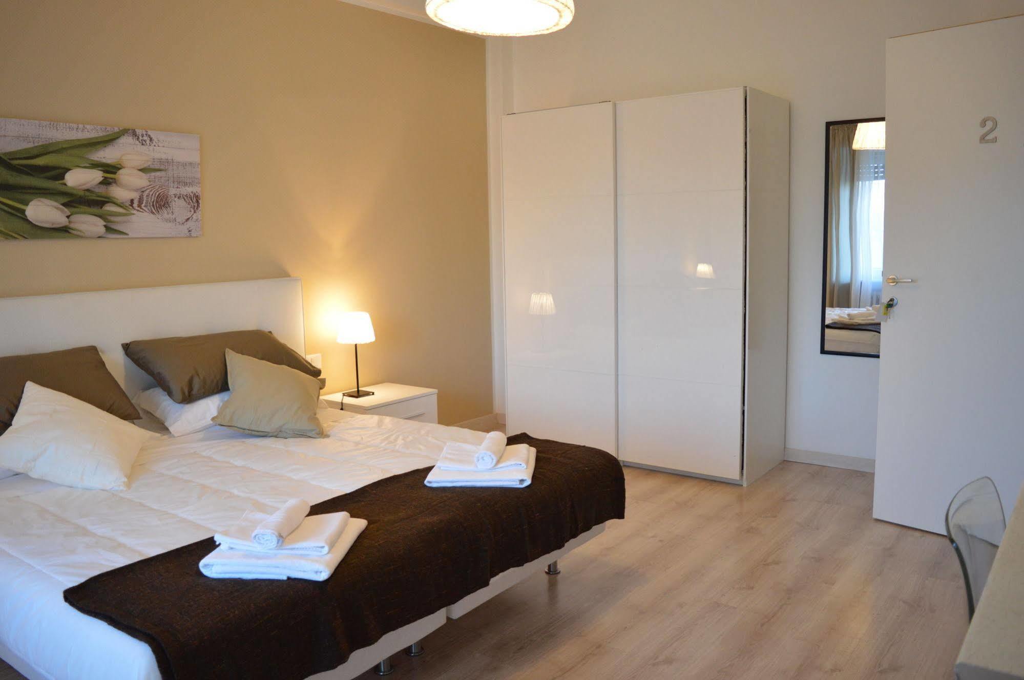 Hotel Domus Italiana Roma Esterno foto