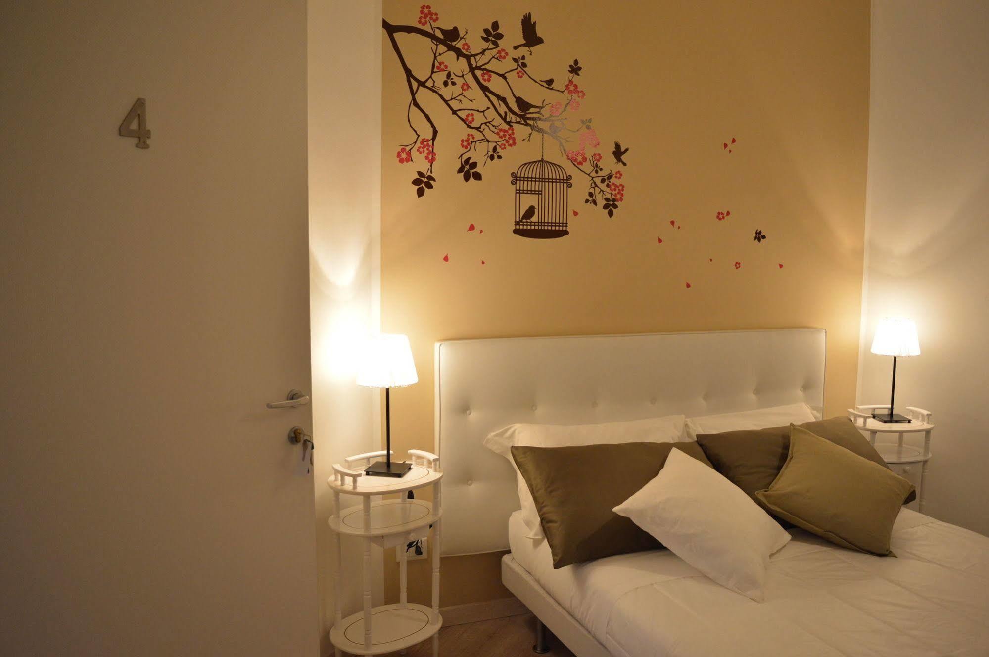 Hotel Domus Italiana Roma Esterno foto